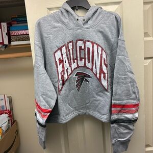 BNWT • '47 Atlanta Falcons Cropped Hoodie (XL)